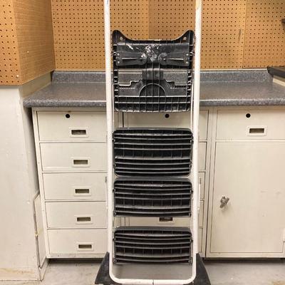 LOT 65U: Davidson 4 Foot Folding Ladder and Cosco Folding Step Stool