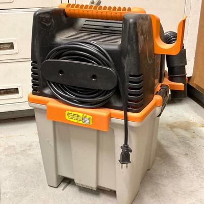 LOT 66U: Ridgid Stor N Go Vacuum Model WD5500 0, Eureka Powerline Mightymite Vacuum Model 3673 and Vacuum Bags