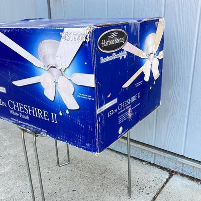 LOT 71G: Harbor Breeze Chesire II White 52 Inch Ceiling Fan in Original Box #0317063 (NOS)