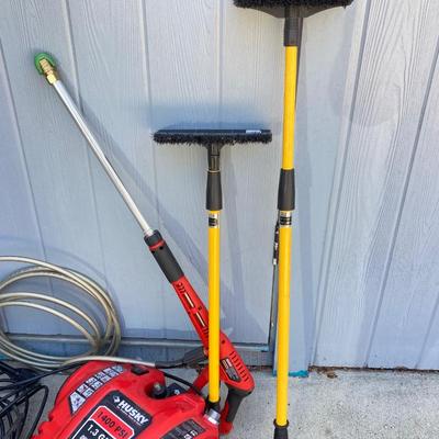 LOT 74G: Husky Deck Mate Pressure Washer HU80215, Husky Electric Power Cord and Pair of Telescopic Brushes /