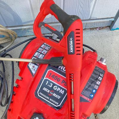 LOT 74G: Husky Deck Mate Pressure Washer HU80215, Husky Electric Power Cord and Pair of Telescopic Brushes /