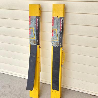 LOT 75G: Pair of Task Force Metal Heavy Duty Sawhorses