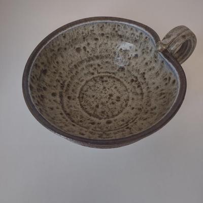 LOT 107K: Various Studio Pottery; Mug, Tray and Bowl