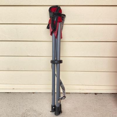 LOT 123G: Outdoor Portable Chairs with Pair of Small Coolers (Coleman and Rubbermaid)