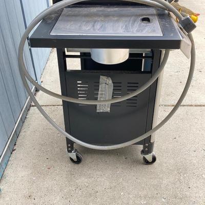 LOT 126G: Char-broil Commercial Series Outdoor Gas Grill with Accessories