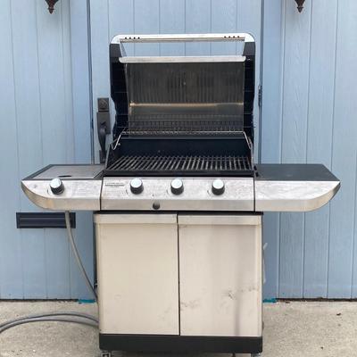 LOT 126G: Char-broil Commercial Series Outdoor Gas Grill with Accessories