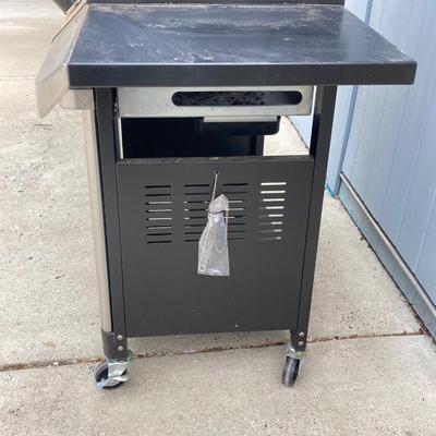 LOT 126G: Char-broil Commercial Series Outdoor Gas Grill with Accessories