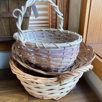 LOT 136X: Large Collection of Decorative Baskets - Harry & David and More