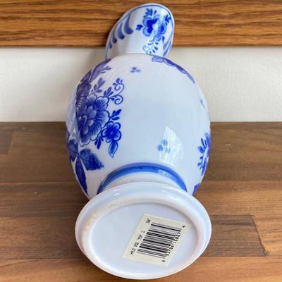LOT 140X: Hand Painted Blue and White Decor - Delft's Blauw Made in Holland Trinket Boxes, Wall Art and More