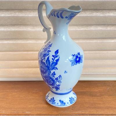 LOT 140X: Hand Painted Blue and White Decor - Delft's Blauw Made in Holland Trinket Boxes, Wall Art and More