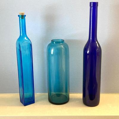 LOT 300X: Blue and Green Glass Bottle Collection