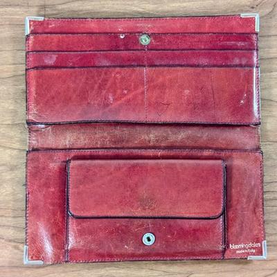 LOT 163X: Collection of Wallets: Bloomingdale's Italian Leather, Fossil, Vera Bradley And More