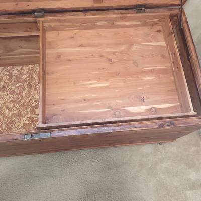 LOT 164: Wooden Chest w/ Rolling Inner Shelf (W-47.5 in, D-20 in, H-24in)