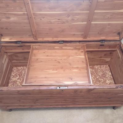 LOT 164: Wooden Chest w/ Rolling Inner Shelf (W-47.5 in, D-20 in, H-24in)