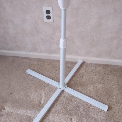 LOT 165: Standing Oscillating Fan