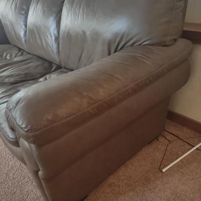 LOT 172B: Brown Leather Couch