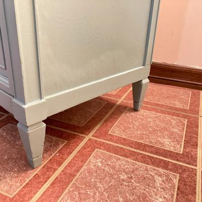 LOT 202B: Painted Wood 3 Drawer Dresser and Cube Style Shelf