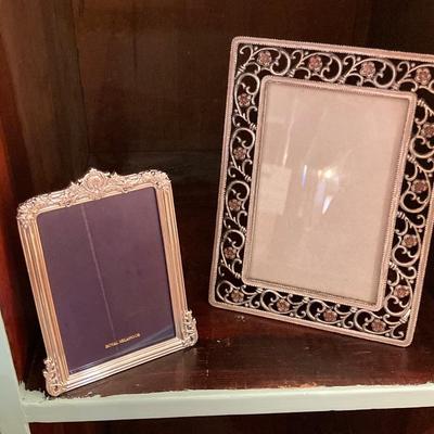 LOT 205B: Large Collection of Smaller Sized Picture Frames