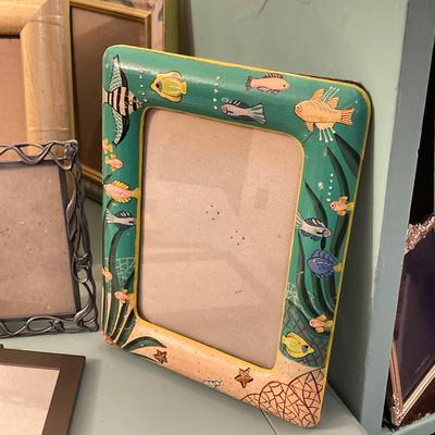 LOT 205B: Large Collection of Smaller Sized Picture Frames