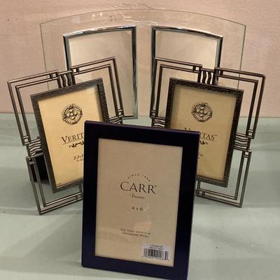 LOT 205B: Large Collection of Smaller Sized Picture Frames
