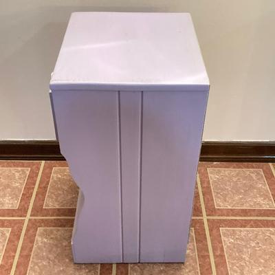 LOT 208B: Painted Wood 5 Drawer Dresser and Night Stand