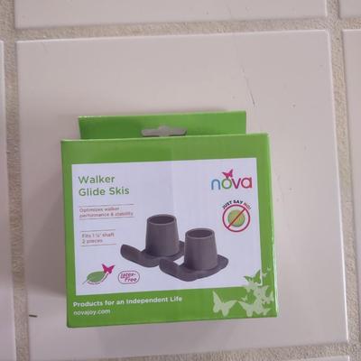 LOT 237L: Canes and Walker Gliders