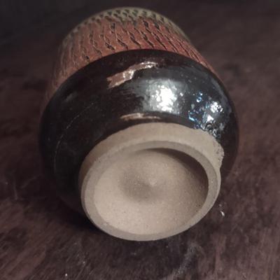 LOT 240B: Small Pottery