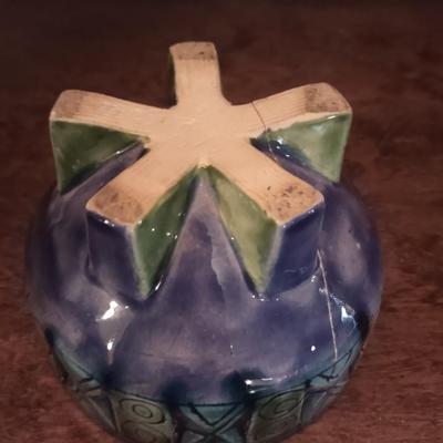 LOT 240B: Small Pottery