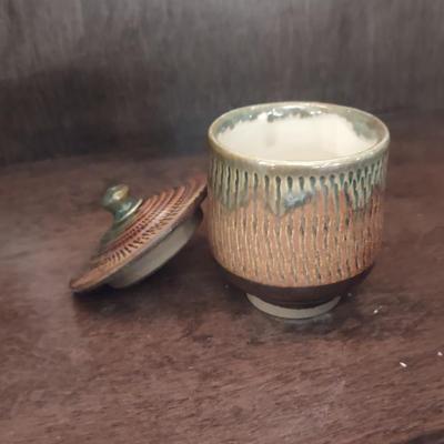 LOT 240B: Small Pottery