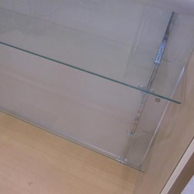 72" x 20" x 38" Glass Display Case With Glass Shelves