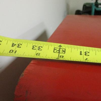 Approx 33" x 17 1/2" x 20 1/2" Metal Magnum By Waterloo Table Tool Box 12 Pull Out Drawers