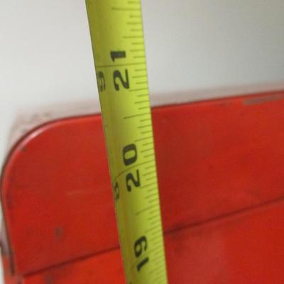 Approx 33" x 17 1/2" x 20 1/2" Metal Magnum By Waterloo Table Tool Box 12 Pull Out Drawers