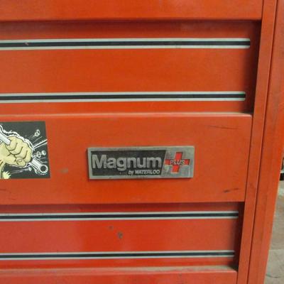 Approx 33" x 17 1/2" x 20 1/2" Metal Magnum By Waterloo Table Tool Box 12 Pull Out Drawers