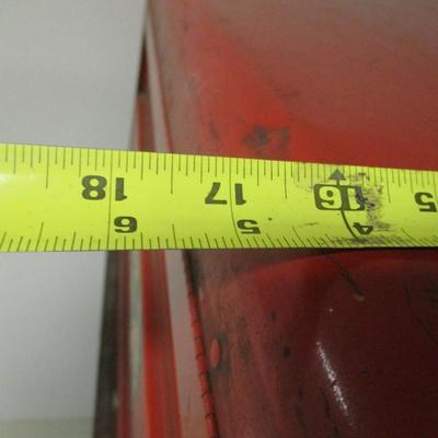 Approx 33" x 17 1/2" x 20 1/2" Metal Magnum By Waterloo Table Tool Box 12 Pull Out Drawers