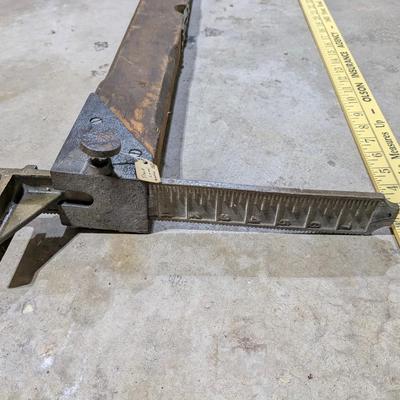 Antique Train Track Level