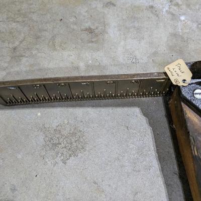 Antique Train Track Level