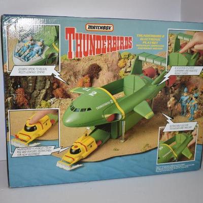 THUNDERBIRDS : THUNDERBIRD 2 WITH THUNDERBIRD 4 SET MADE BY MATCHBOX (DRMP)
