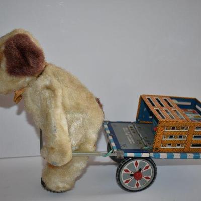 Cragstan Battery Op Cappy The Happy Baggage Porter