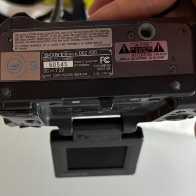 Sony DSC-S30 Camera