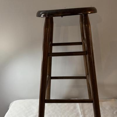 29” Tall Stool