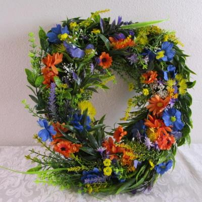 Springtime wreath 16" in diameter