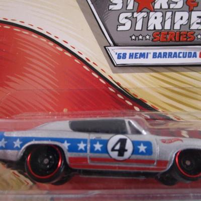 2 Hot Wheels cars