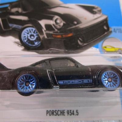 Hot Wheels Porsche 934.5