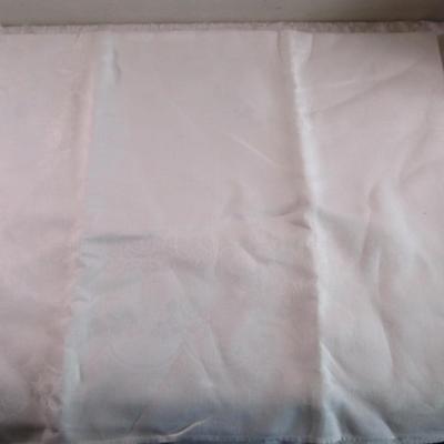 White on white pattern tablecloth