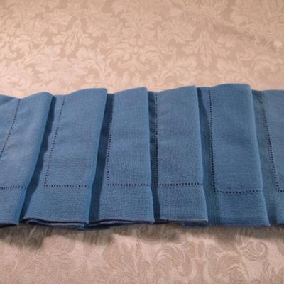 6 blue linen napkins