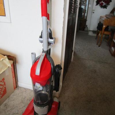 Dirt Devil upright vacuum