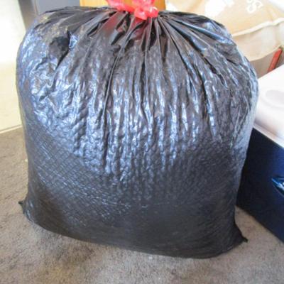 33 gal. bag of clean Styrofoam packing peanuts