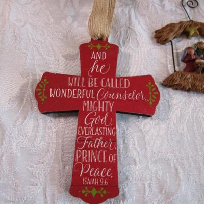 Christmas ornaments & décor