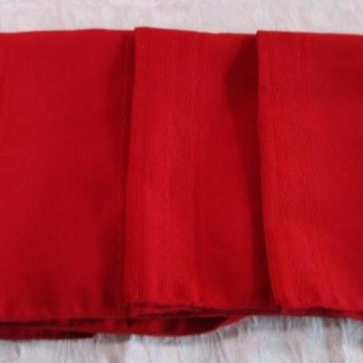 4 red linen napkins