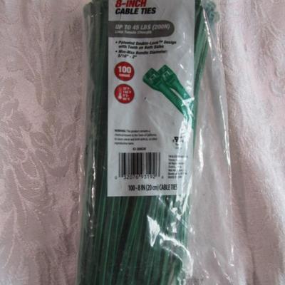1 pkg of 97 8" zip ties, green